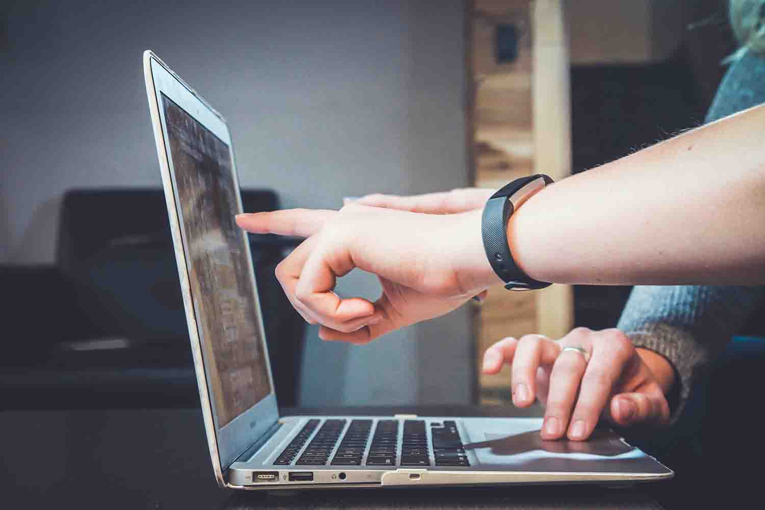 سایت خودت، با برند خودت، وصل به همه‌ی کسب‌وکارت