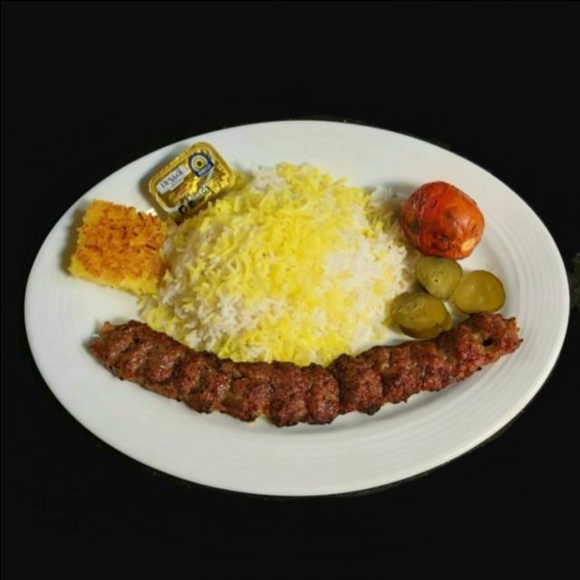 چلو کباب کوبیده