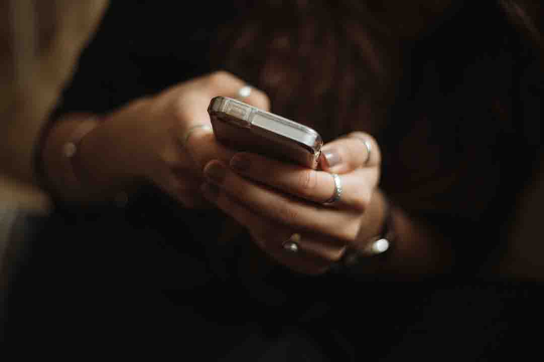 از استوری تا سفارش، با یک لینک